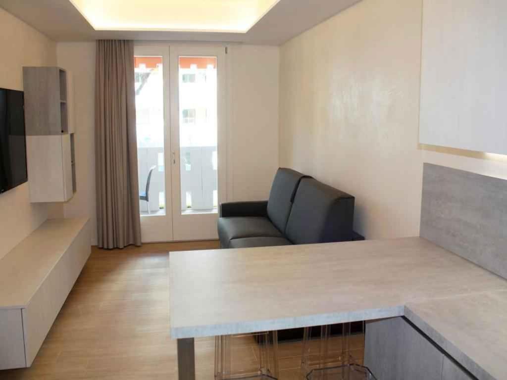Apartment In Lignano Sabbiadoro 21783 Buitenkant foto