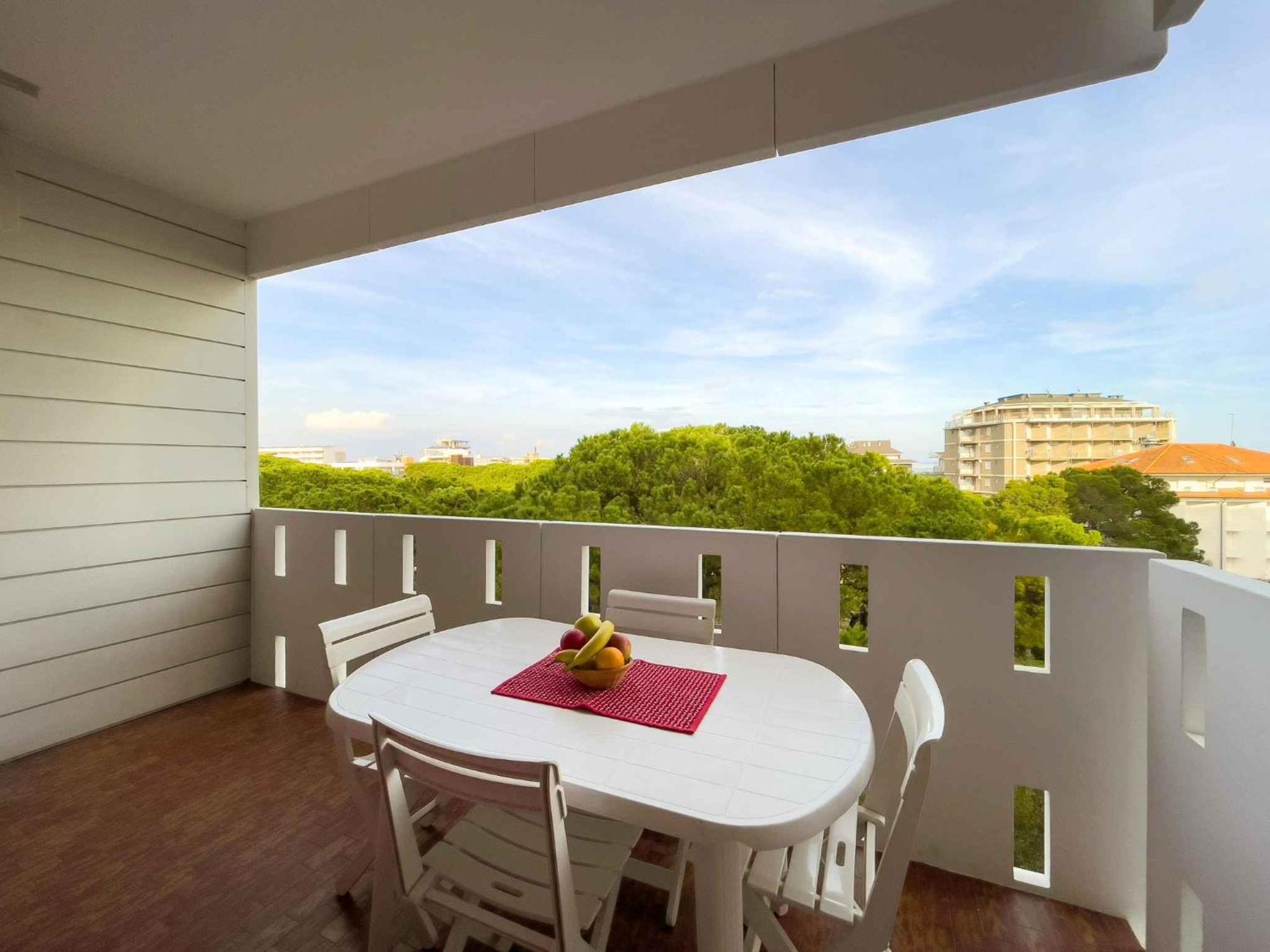 Apartment In Lignano Sabbiadoro 21783 Buitenkant foto